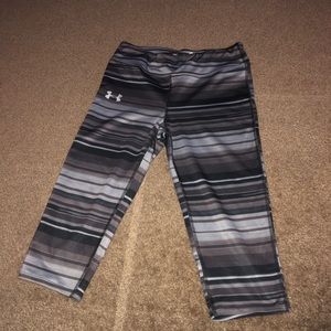 Gray striped capris!